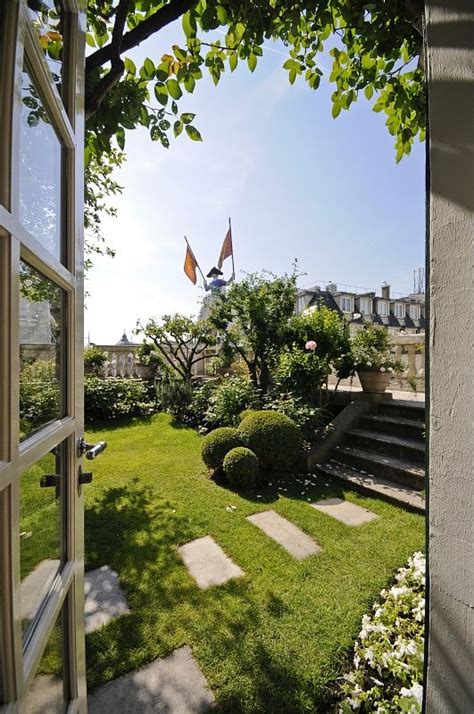 hermes garden on paris roof.